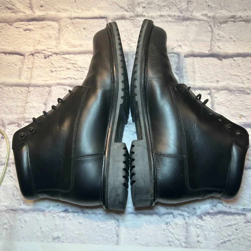 Cole Haan Chukka Boots Mens 9M Black Leather Lace Up Comfort Ankle Lug Sole READ